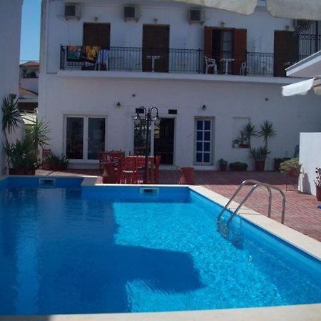 Hotel Marlton Skiathos Town Bagian luar foto