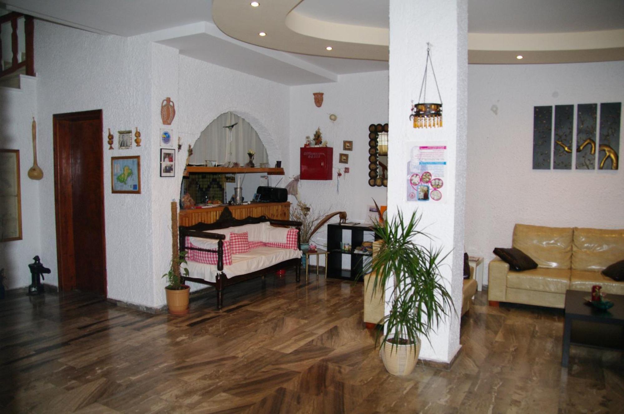 Hotel Marlton Skiathos Town Bagian luar foto